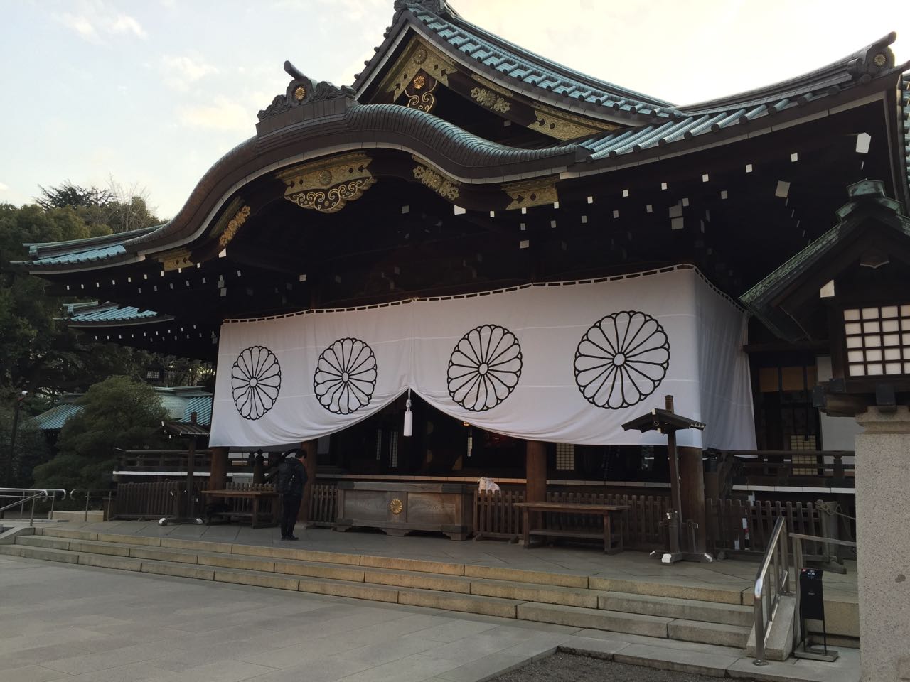 Yasukuni-Shrine_4.jpeg